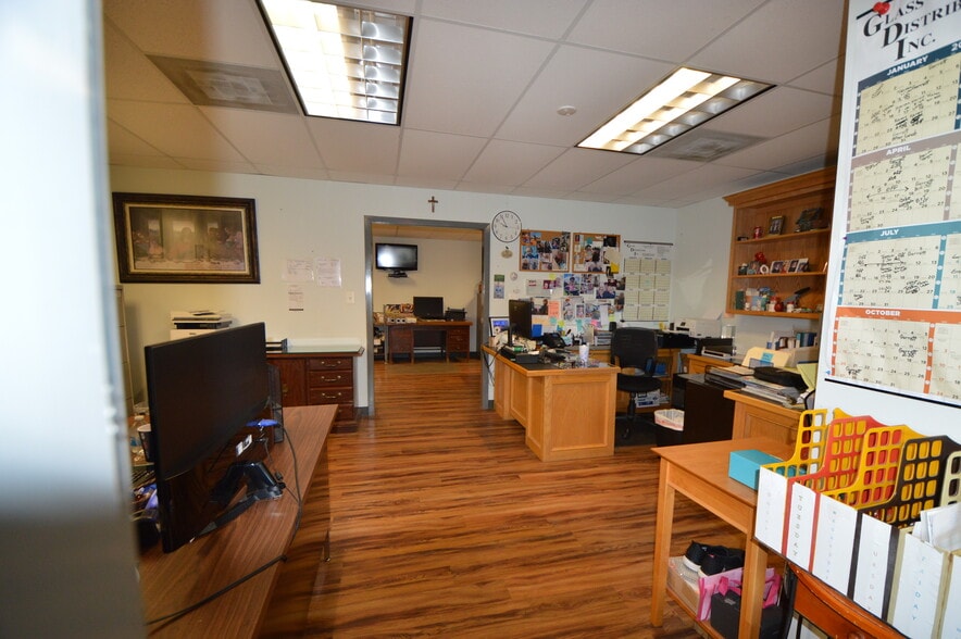 7278 Centreville Rd, Manassas, VA for sale - Interior Photo - Image 3 of 13