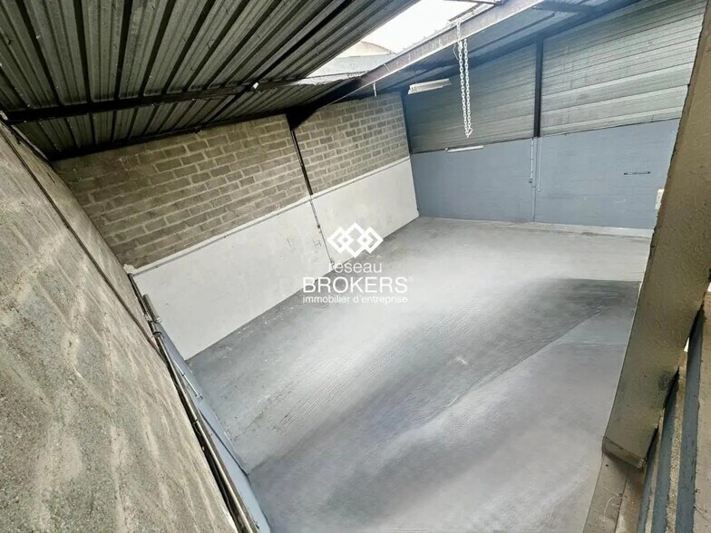Industrial in Saint-Leu-la-Forêt for lease - Interior Photo - Image 3 of 3