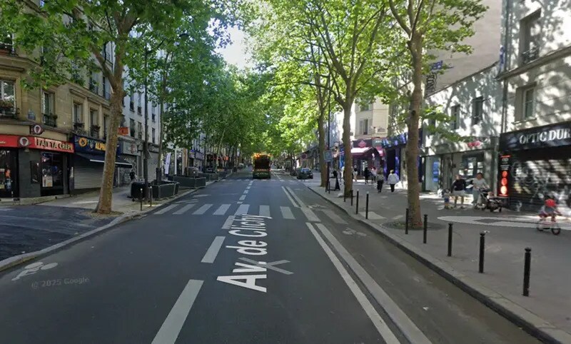 Retail in Paris for lease Building Photo- Image 1 of 5