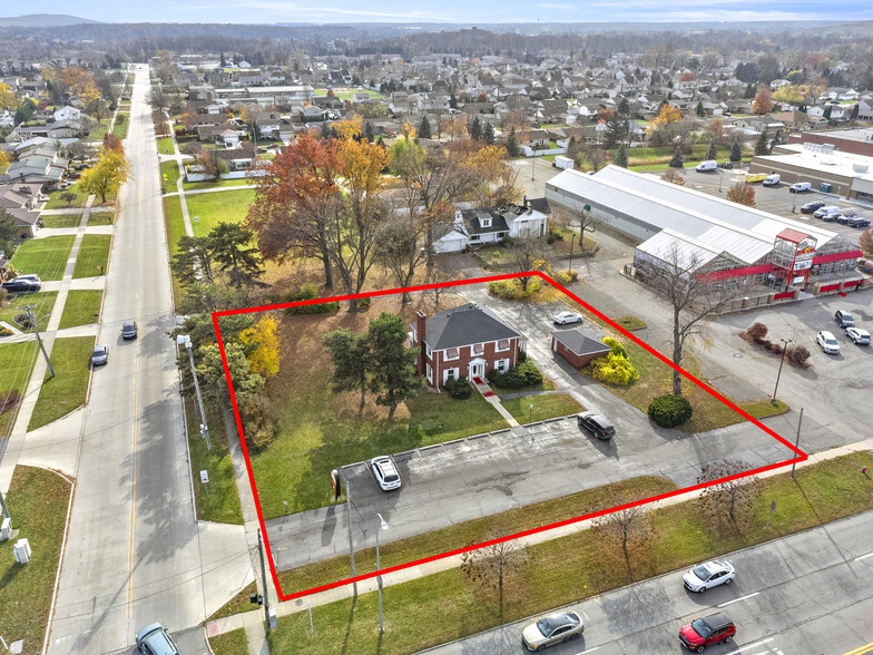 16121 Eureka Rd, Southgate, MI for sale - Building Photo - Image 1 of 1