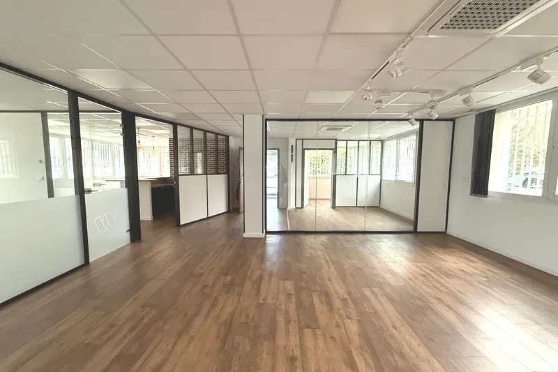 Office in Lattes for lease - Interior Photo - Image 3 of 12