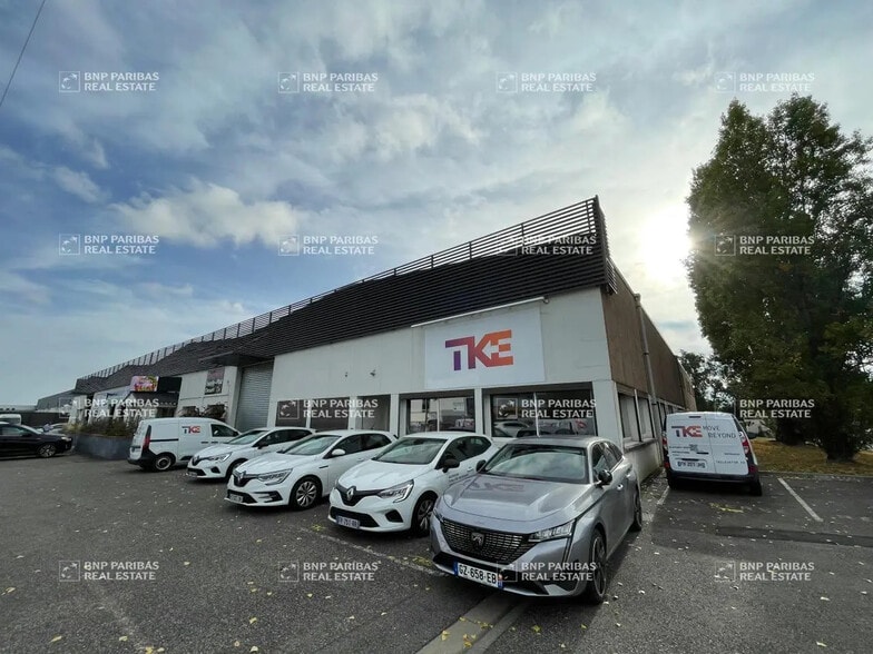 Flex in Toulouse for lease - Building Photo - Image 2 of 26