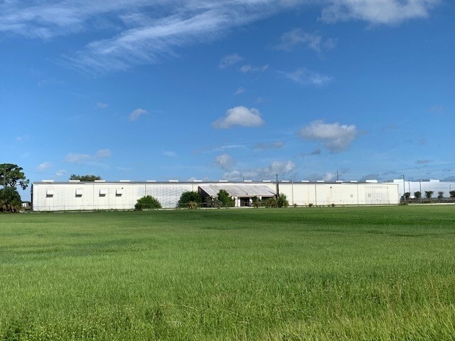 1250 Hobbs Rd, Auburndale, FL for sale - Primary Photo - Image 1 of 1