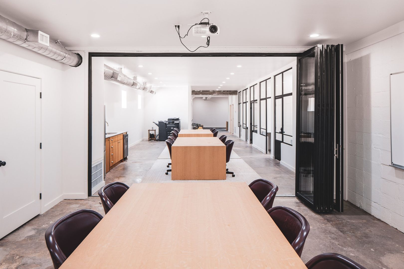 1537 Singleton Blvd, Dallas, TX for sale Interior Photo- Image 1 of 1