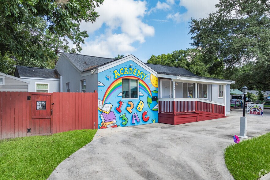 24 Sycamore Ave, Charleston, SC for sale - Building Photo - Image 1 of 21