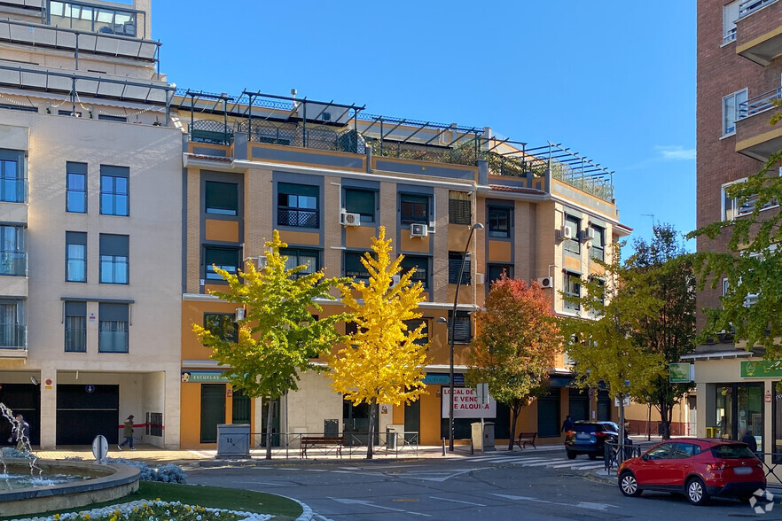 Retail in Getafe, Madrid for lease - Building Photo - Image 2 of 3