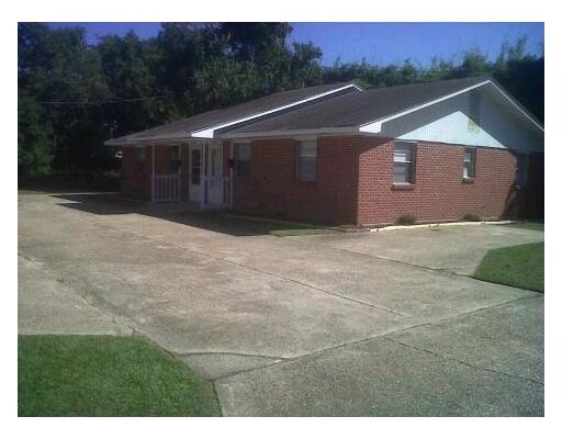 1114 43rd Ave, Gulfport, MS for sale Primary Photo- Image 1 of 2