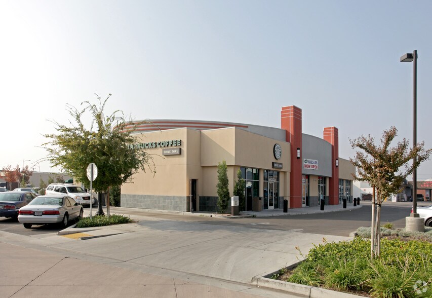 12 S Main St, Porterville, CA for sale - Primary Photo - Image 1 of 1