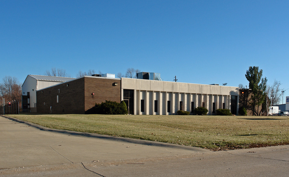 2201 W Park Dr, Lorain OH - Commercial Real Estate