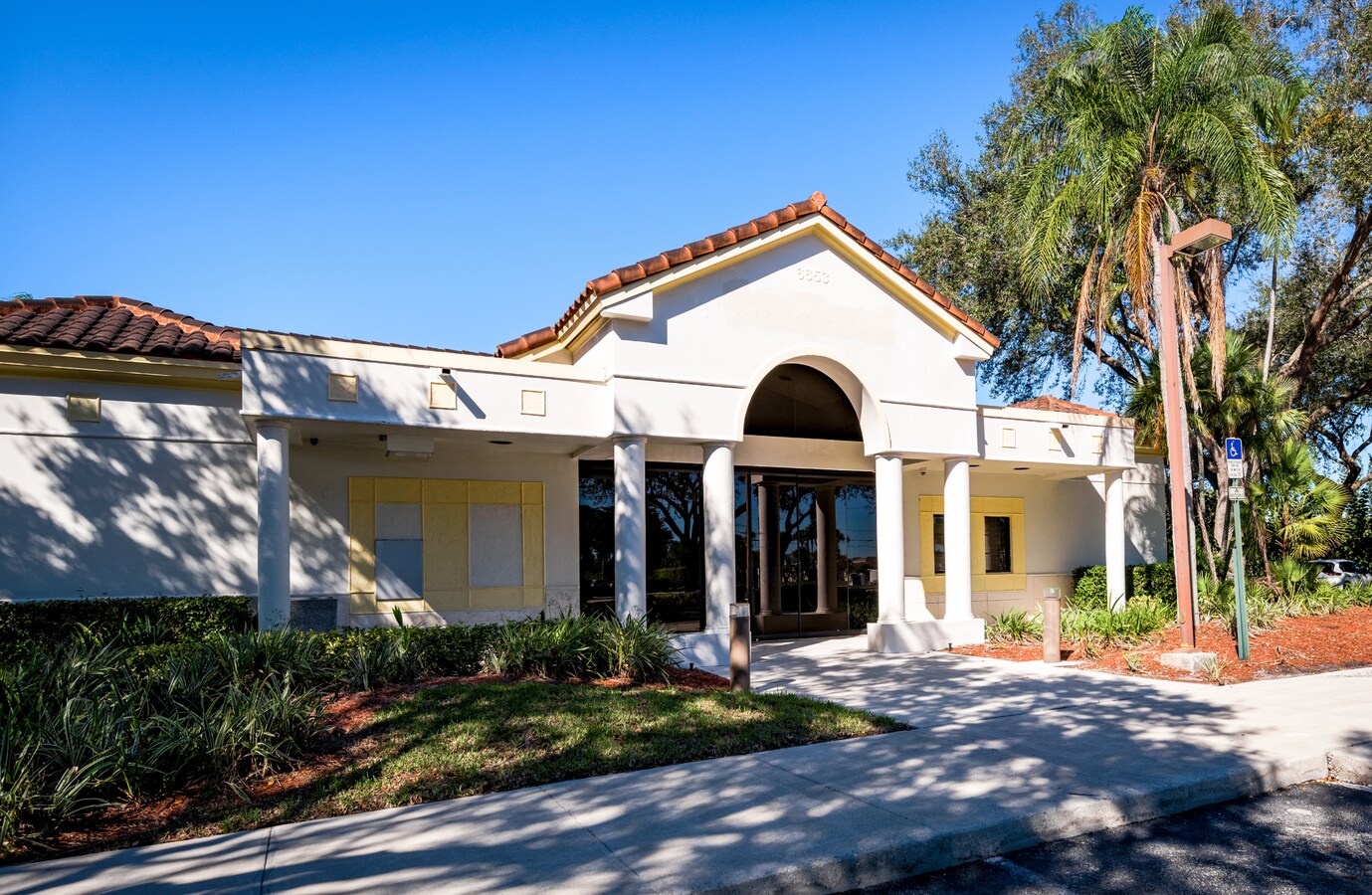 6653 Jog Rd, Boca Raton, FL 33496