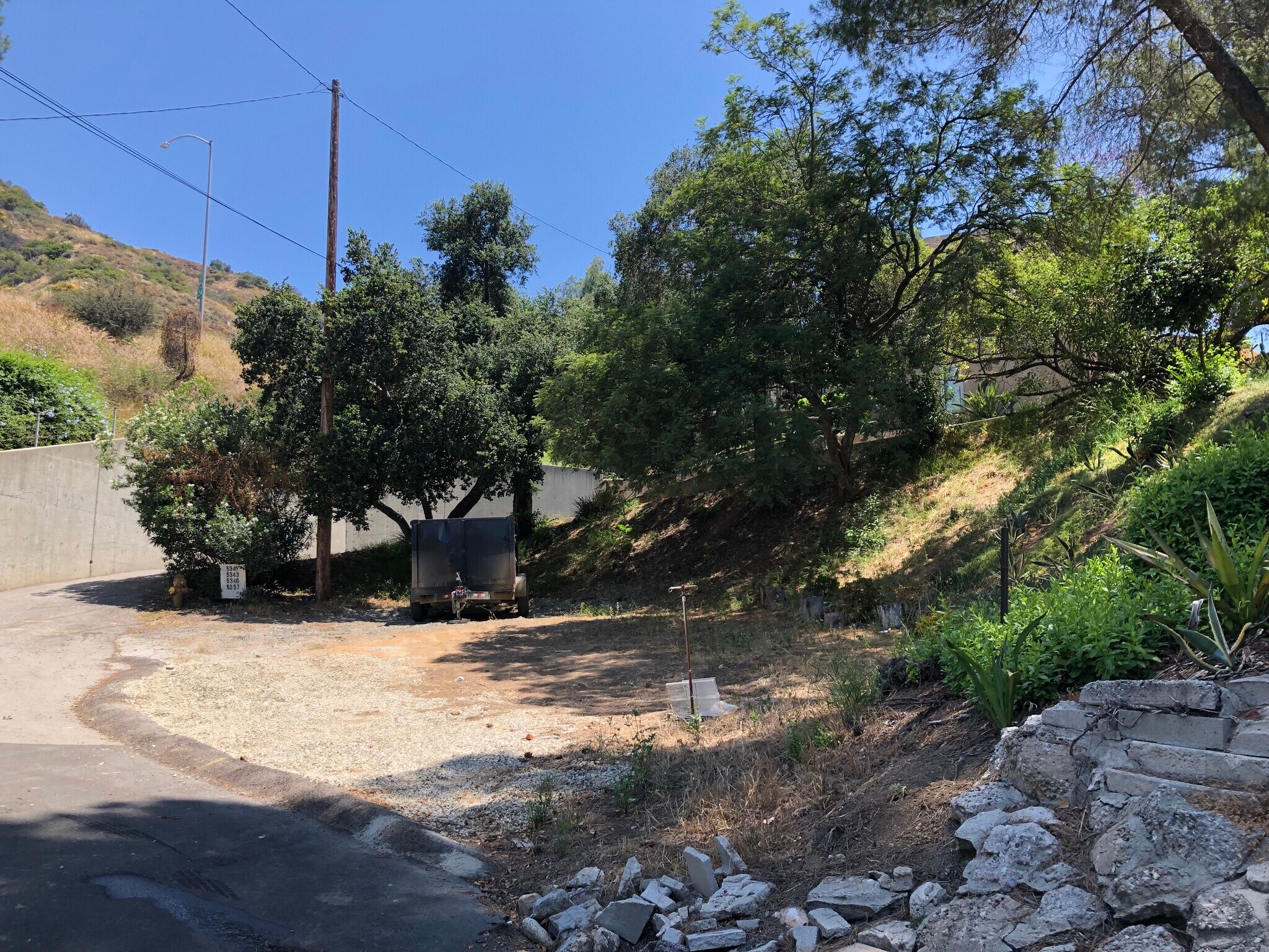 5342 Hilltop, Los Angeles, CA for sale Primary Photo- Image 1 of 1