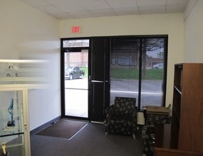 3302-3354 S National Ave, Springfield, MO for lease Building Photo- Image 2 of 6