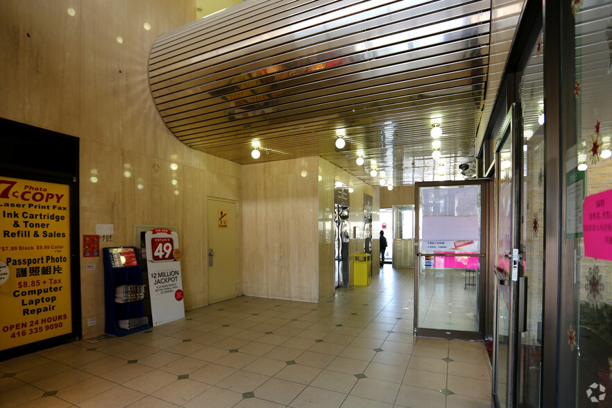 4002 Sheppard Ave E, Toronto, ON for lease - Lobby - Image 1 of 1