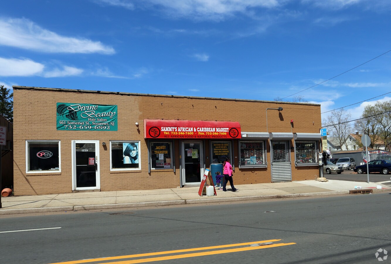 561 Somerset St, Somerset, NJ 08873