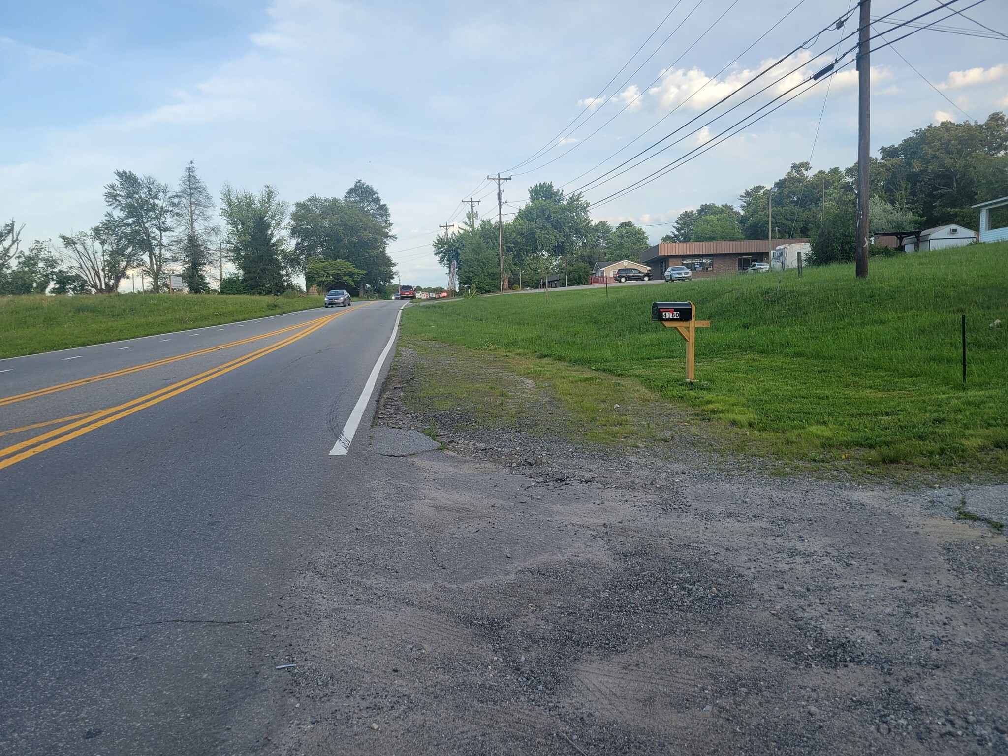 4178-4180 Haywood Rd, Mills River, NC for sale Building Photo- Image 1 of 23