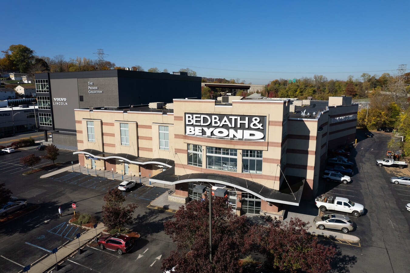 251 E Main St, Elmsford, NY 10523