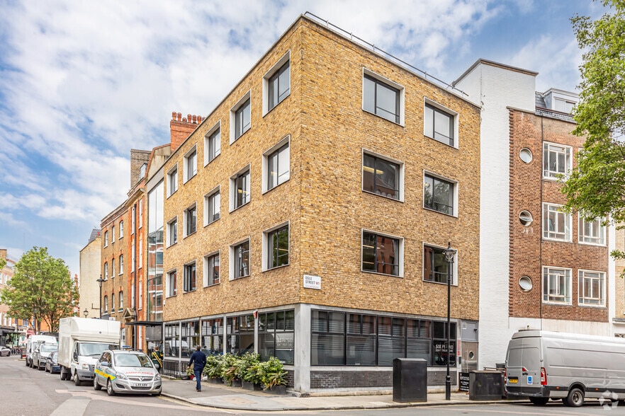 17-19 Foley St, London for lease - Building Photo - Image 1 of 2