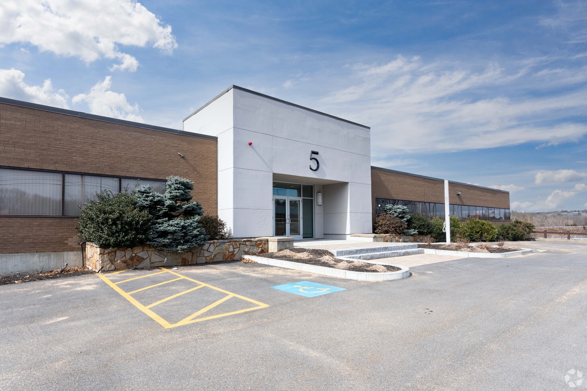 5 Shawmut Rd, Canton, MA for sale Primary Photo- Image 1 of 1