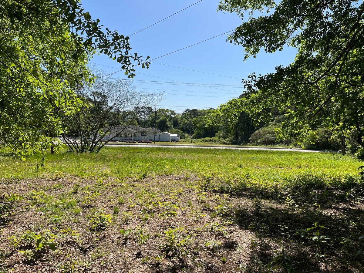 Lee Road, Lithia Springs, GA 30122