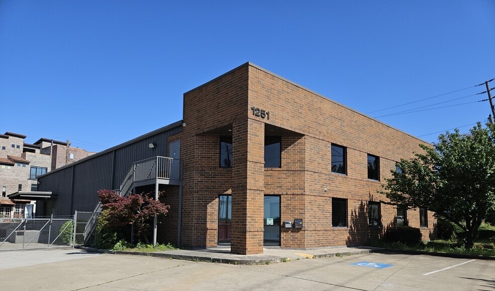 1251 Marietta Blvd NW, Atlanta, GA for lease - Building Photo - Image 1 of 16