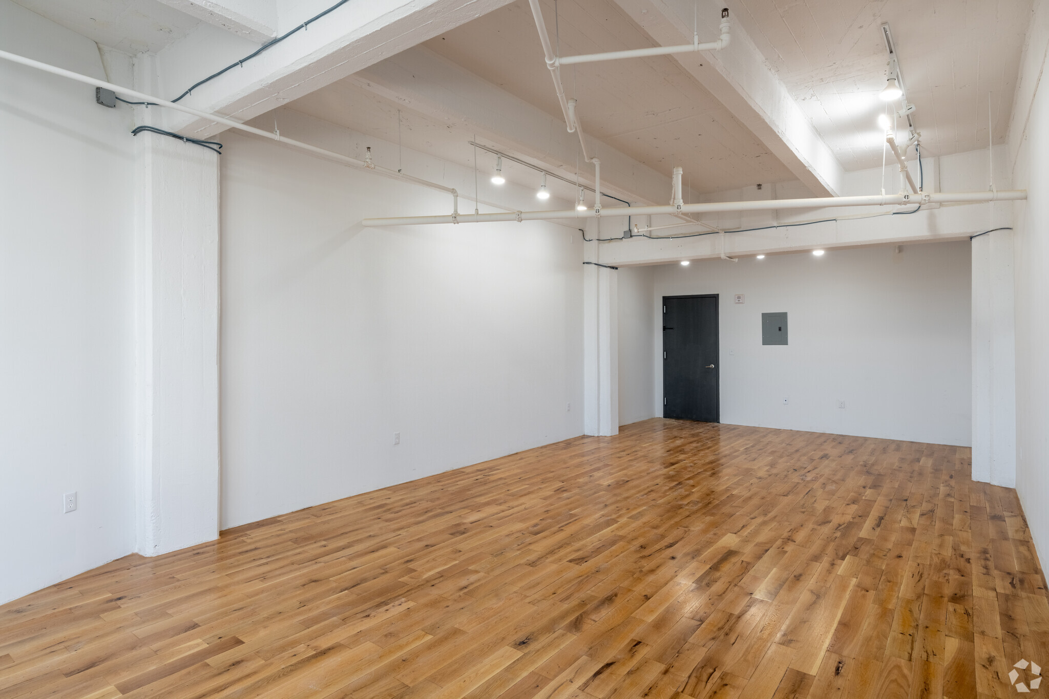 81 Prospect St, Brooklyn, NY for lease Interior Photo- Image 1 of 1