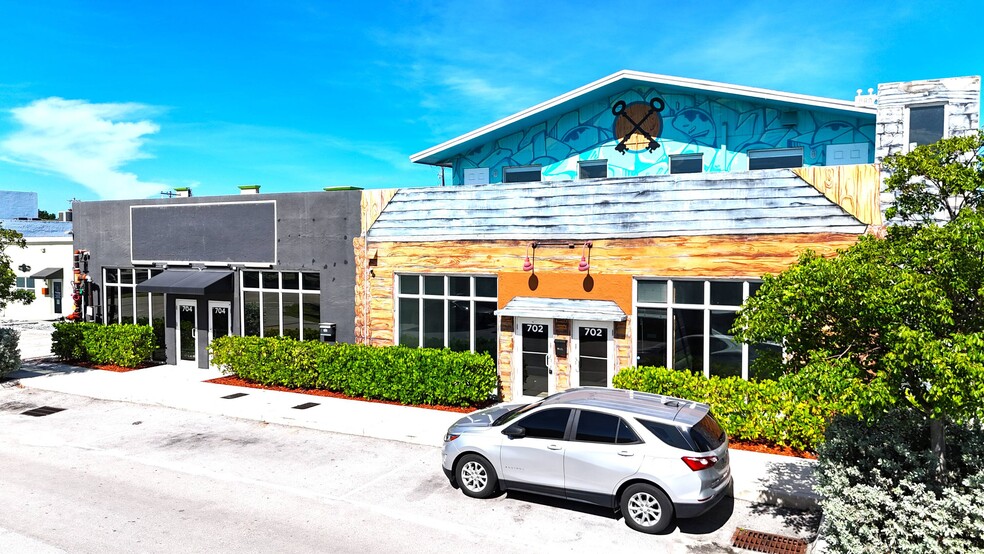 702-706 NE 1st Ave, Fort Lauderdale, FL for sale - Building Photo - Image 1 of 34