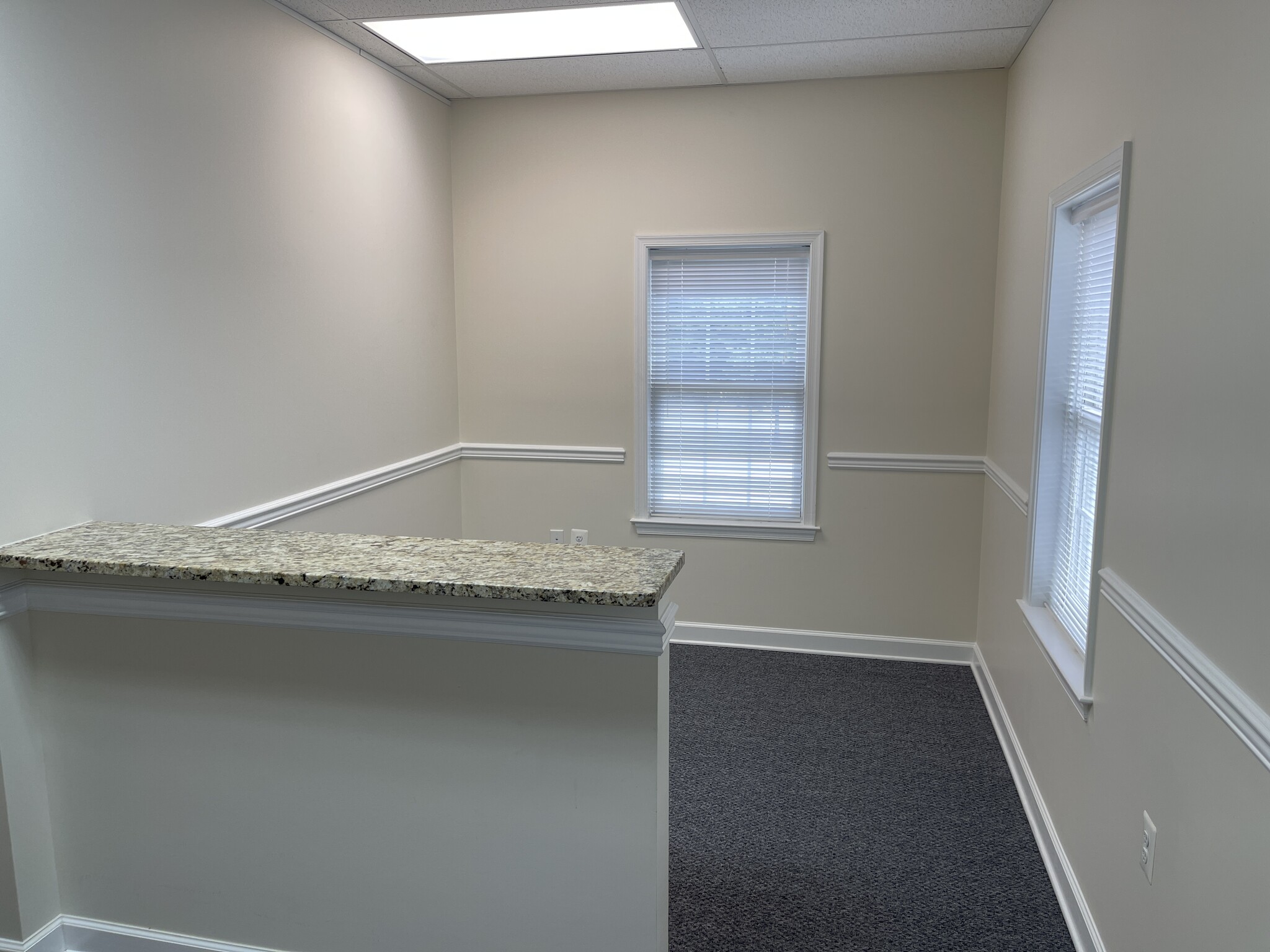 23077 Three Notch Rd, California, MD for lease Interior Photo- Image 1 of 11