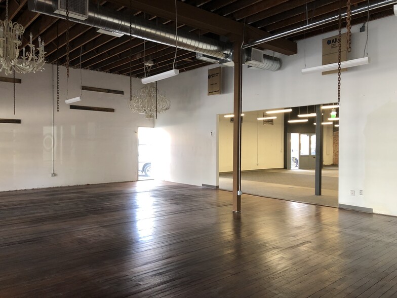 157 E Grand Ave, Escondido, CA for lease - Interior Photo - Image 2 of 3