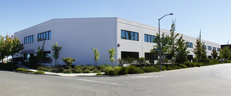 Great Industrial Bldg for Lease - Warehouse