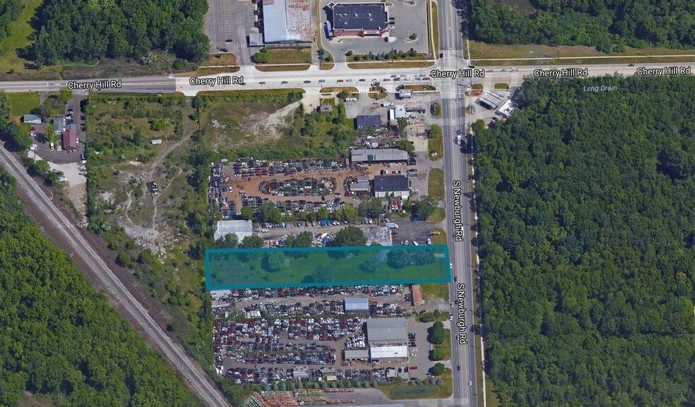 258 S Newburgh Rd, Westland, MI 48186