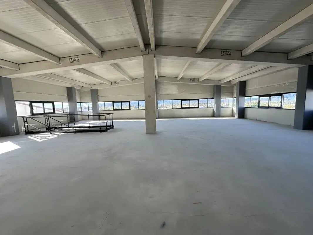 Retail in Puget-sur-Argens for sale Interior Photo- Image 1 of 7