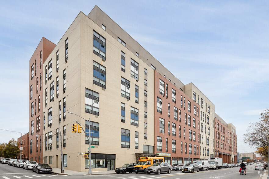 3970 3rd Ave, Bronx, NY for lease - Building Photo - Image 1 of 5