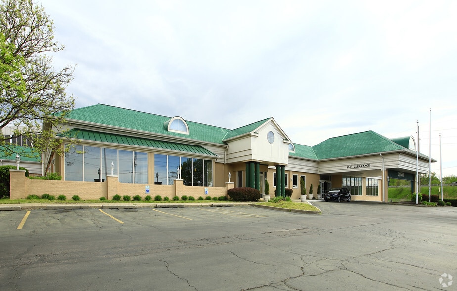 28500 Euclid Ave, Wickliffe, OH for sale - Primary Photo - Image 1 of 1