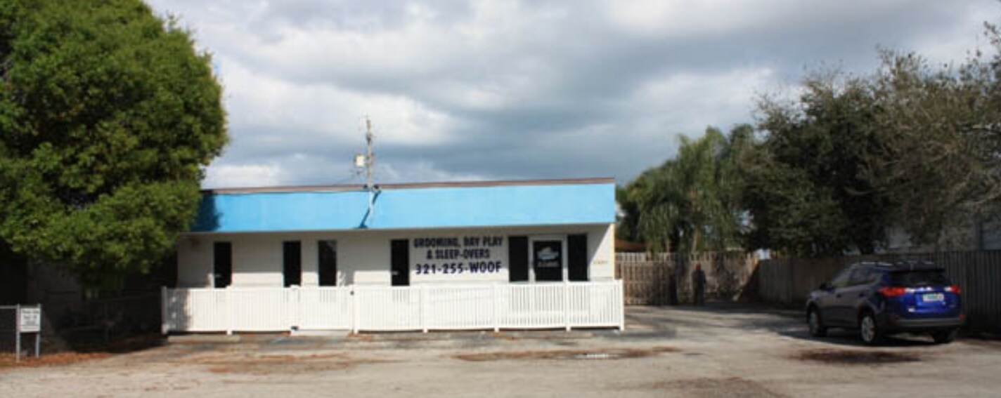 1465 Cypress Ave, Melbourne, FL for sale Primary Photo- Image 1 of 1