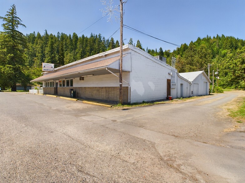 47393 Highway 58, Oakridge, OR for sale - Building Photo - Image 2 of 11