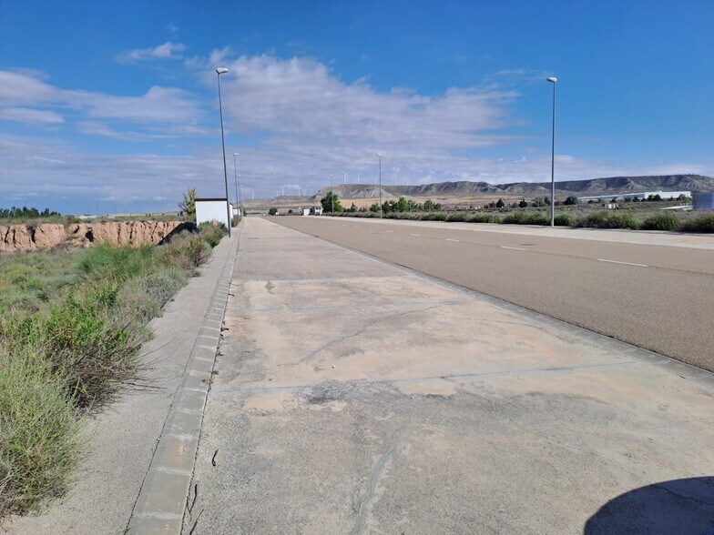 Land in Muel for sale - Building Photo - Image 2 of 9