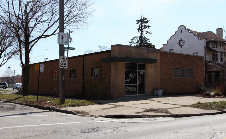 2052 Collingwood Blvd, Toledo, OH 43620 Office for Sale