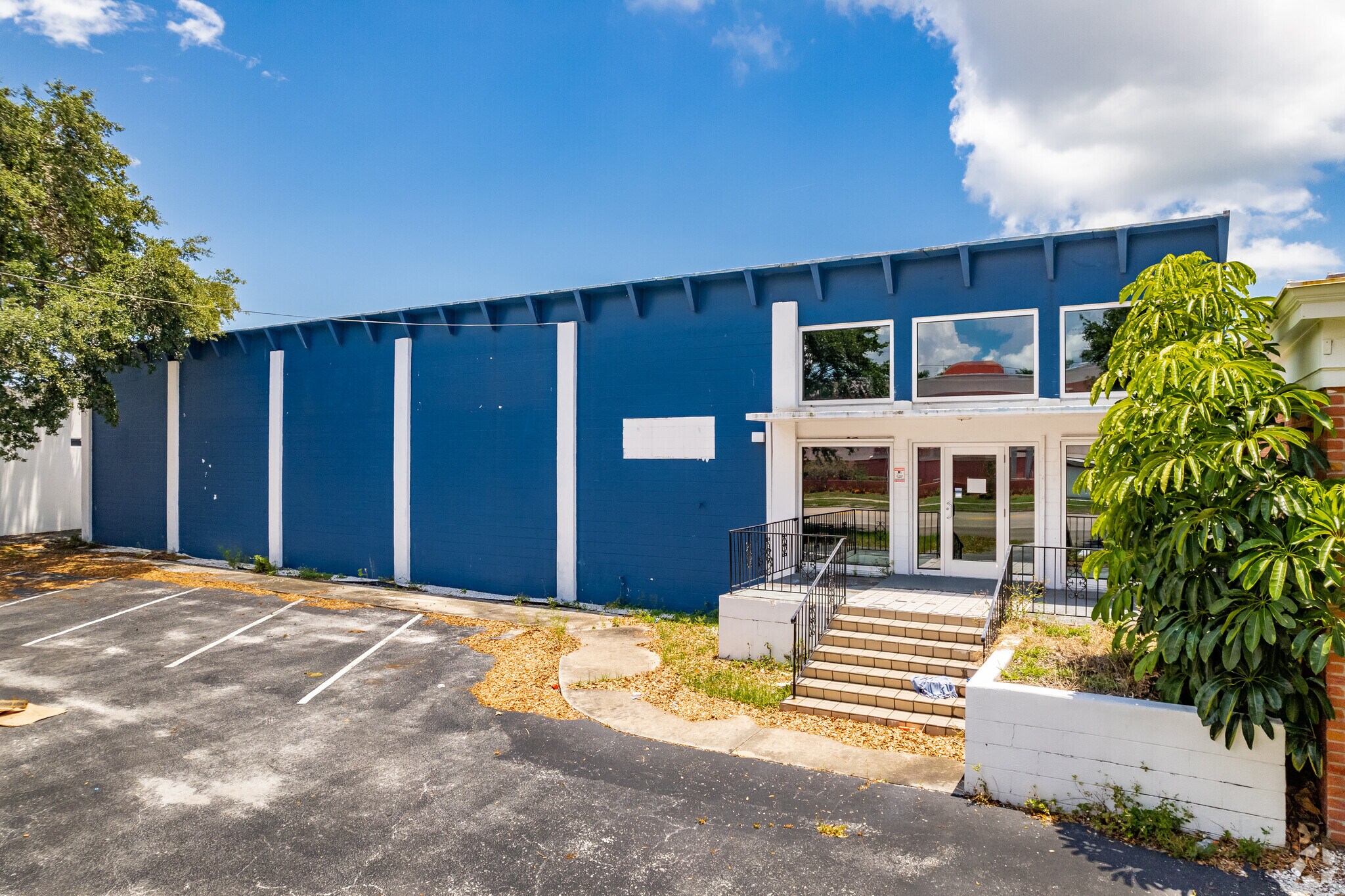 6130 Central Ave, Saint Petersburg, FL for sale Primary Photo- Image 1 of 1