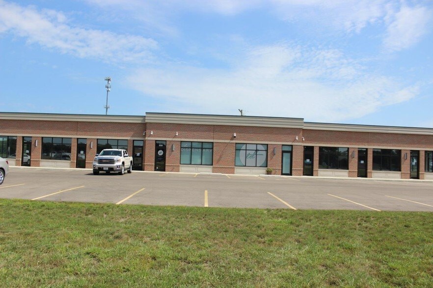 1801 16th Ave, Fulton, IL for sale - Building Photo - Image 1 of 1