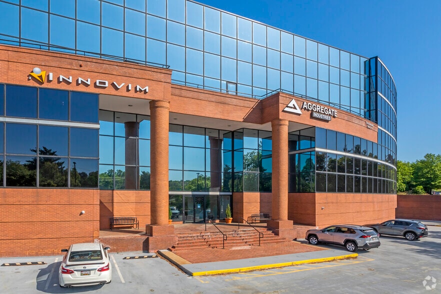 6401 Golden Triangle Dr, Greenbelt, MD for lease - Building Photo - Image 3 of 7