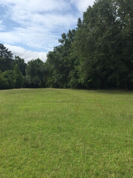 8423 Garners Ferry Rd, Hopkins, SC for sale - Primary Photo - Image 1 of 1