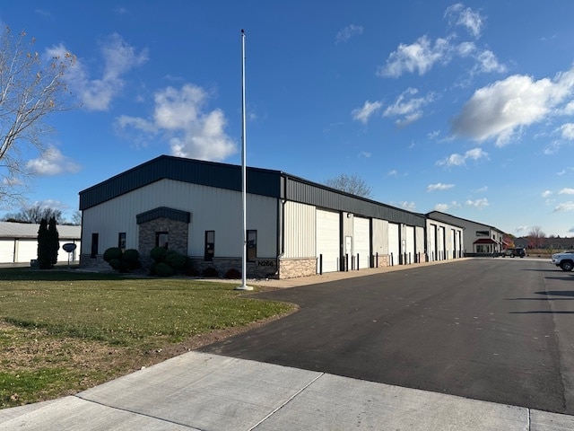 N266 Stoney Brook Rd, Appleton, WI for lease - Building Photo - Image 2 of 2