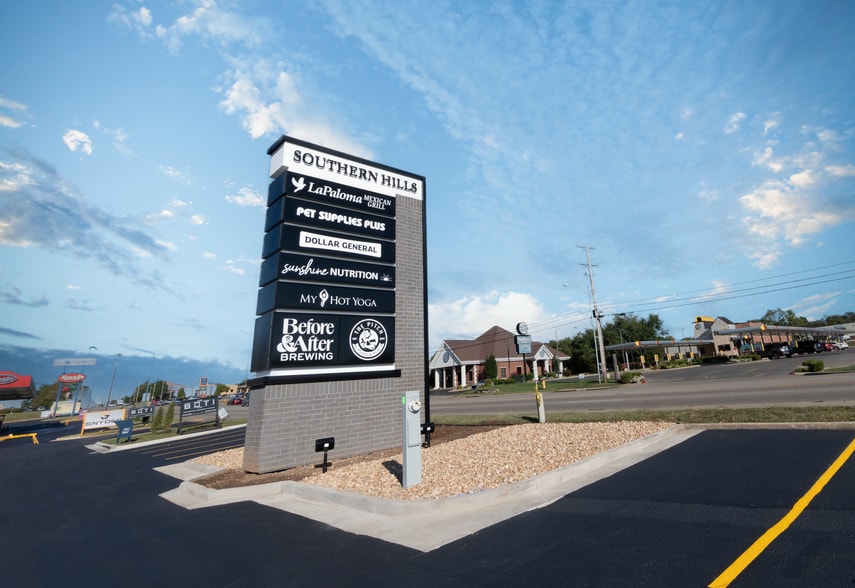 2900 E Sunshine St, Springfield, MO for lease - Building Photo - Image 3 of 13