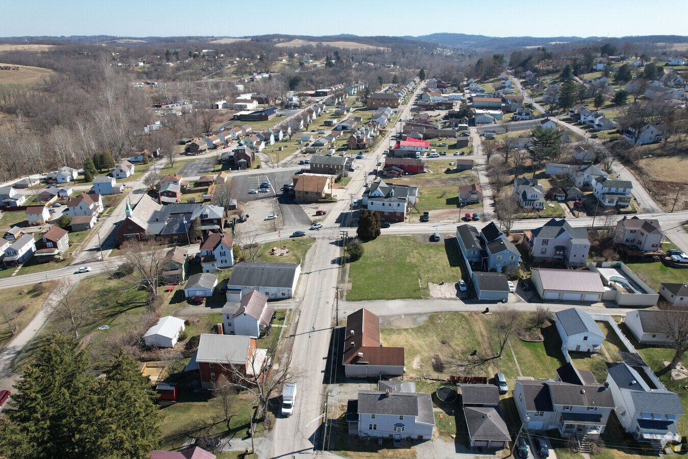 34 Sewickley Ave, Herminie, PA 15637