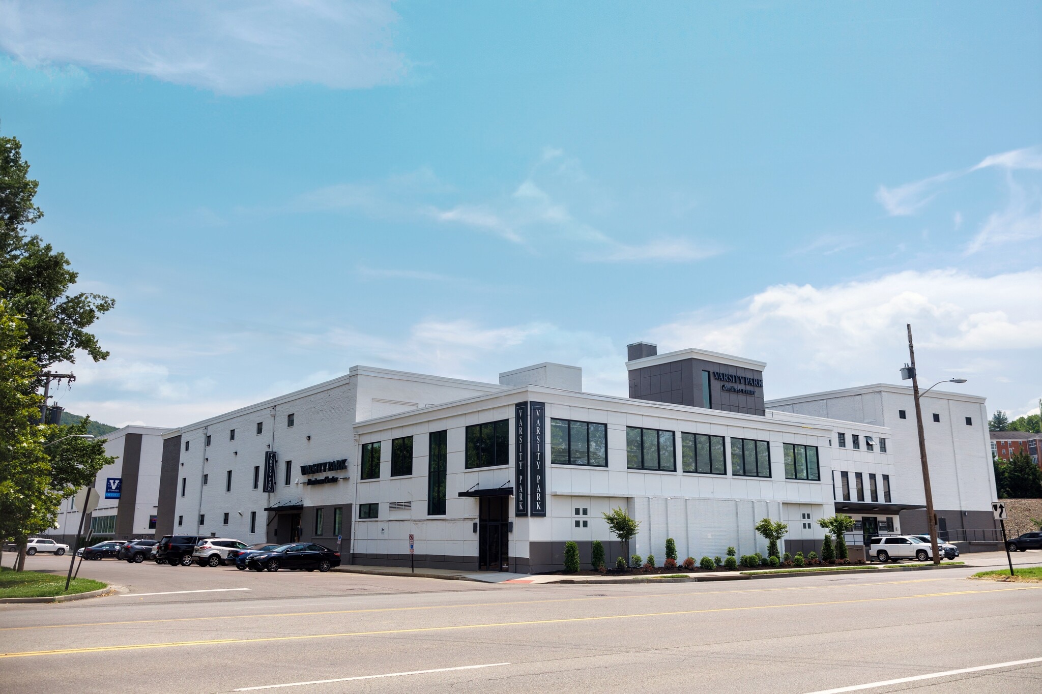 1948 Franklin Rd SW, Roanoke, VA for lease Building Photo- Image 1 of 11