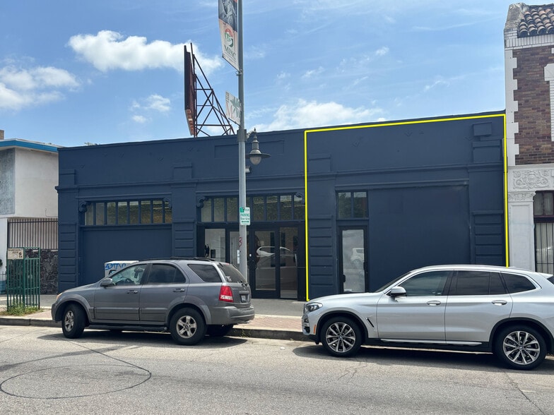 4624-4626 W Washington Blvd, Los Angeles, CA for lease - Building Photo - Image 1 of 11