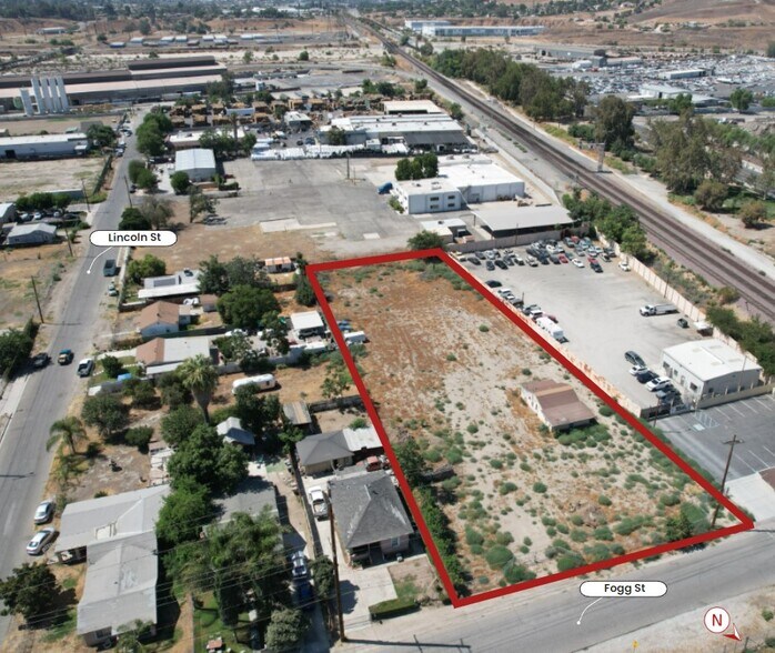 280 Fogg St, Colton, CA 92324