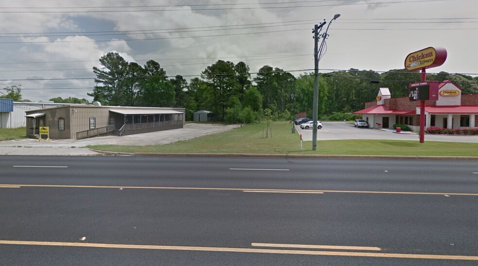 2718 Gilmer Rd, Longview, TX for sale - Building Photo - Image 1 of 1