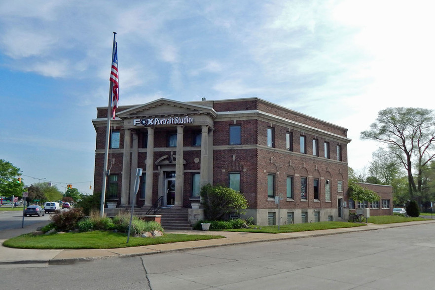 27700 Gratiot Ave, Roseville, MI for sale - Primary Photo - Image 1 of 1