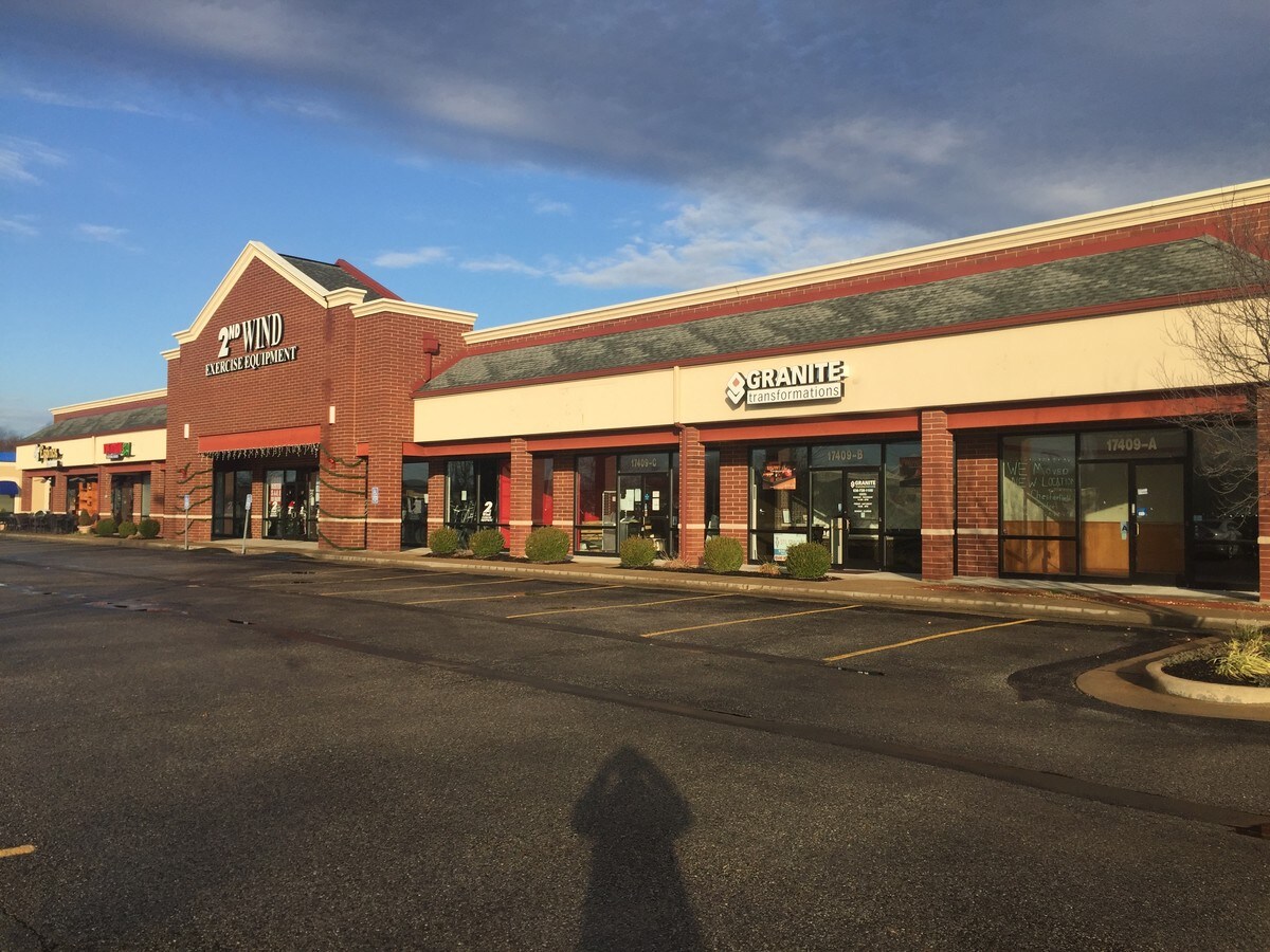 17409 Chesterfield Airport Rd, Chesterfield, MO, 63005 Retail Space For Lease